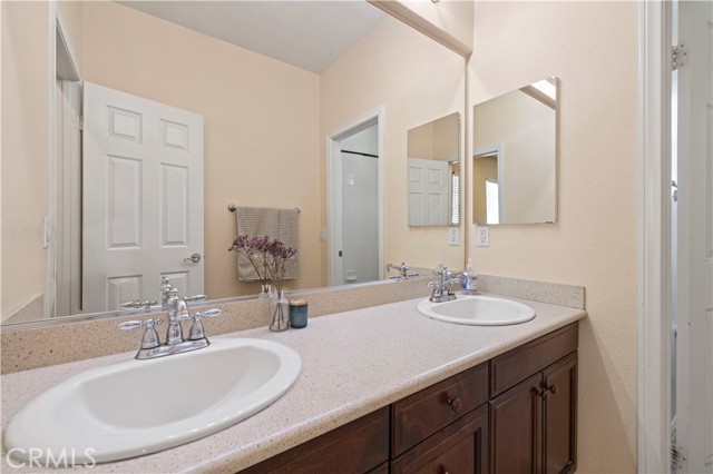 26821 Peppertree Drive, Valencia CA: https://media.crmls.org/medias/d3d04882-6cd3-40c5-928d-bd9845000d91.jpg