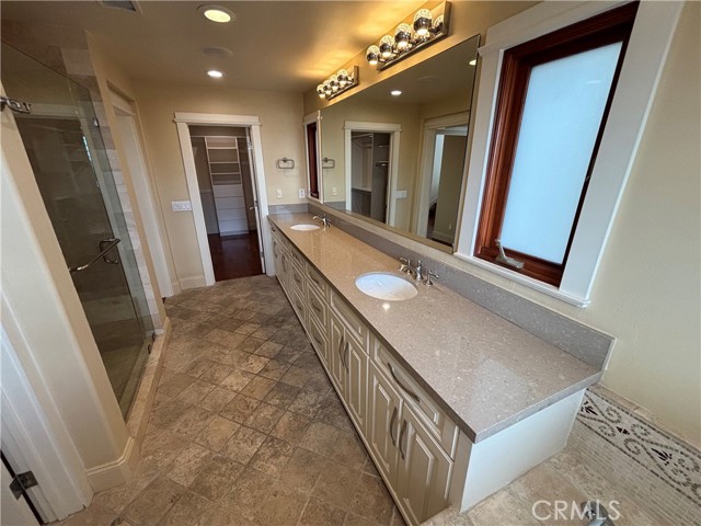 304 27th Street, Manhattan Beach CA: https://media.crmls.org/medias/d3d0b374-9b93-4142-a16b-e70f1bc9c40d.jpg
