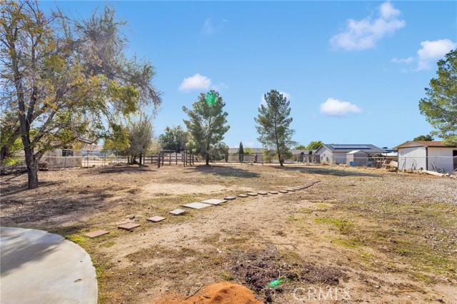 Detail Gallery Image 33 of 45 For 18037 Mondamon, Apple Valley,  CA 92307 - 3 Beds | 2 Baths