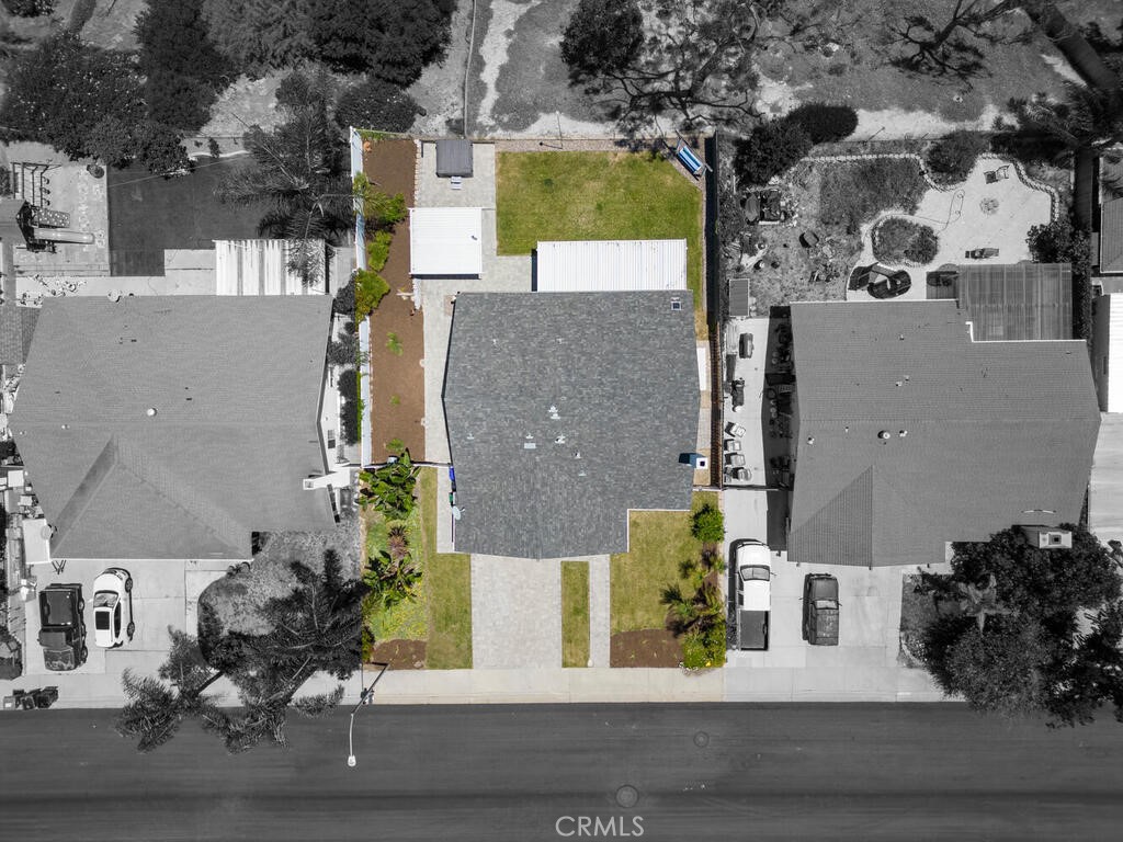 https://media.crmls.org/medias/d3d245d0-b252-4699-85aa-a422be0161ab.jpg?preset=X-Large