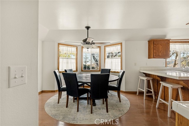 Detail Gallery Image 14 of 40 For 24502 Albrun Ct, Crestline,  CA 92325 - 3 Beds | 2/1 Baths