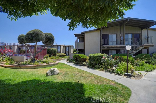 23318 Sesame Street, Torrance CA: https://media.crmls.org/medias/d3d48a2b-6f55-416e-b189-b9798d110ca1.jpg