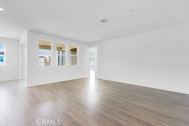 980 N Tangent Privado, Ontario CA: https://media.crmls.org/medias/d3d54f2d-7814-4cd0-a0f9-86e6ae243e1e.jpg
