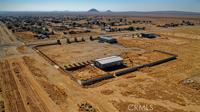 19901 Neuralia Rd, California City, California 93505, ,Commercial Lease,For Rent,19901 Neuralia Rd,CRHD24143430