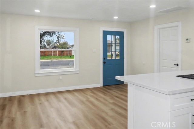 Detail Gallery Image 5 of 26 For 1611 Letts, Corcoran,  CA 93212 - 3 Beds | 1 Baths