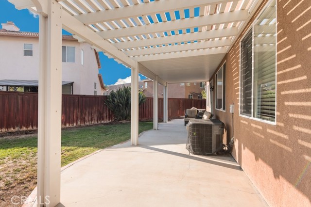 Detail Gallery Image 2 of 31 For 31371 Magnolia Point, Murrieta,  CA 92563 - 4 Beds | 3 Baths