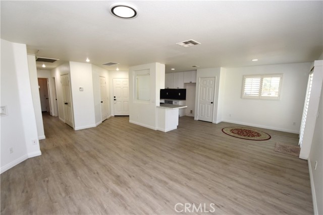 Detail Gallery Image 2 of 24 For 29140 Ocotillo Dr, Lake Elsinore,  CA 92530 - 3 Beds | 2 Baths