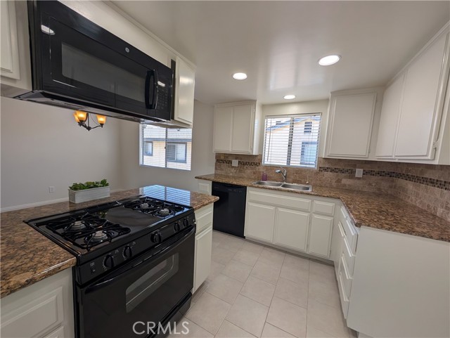 529 E Colorado Boulevard, Monrovia CA: https://media.crmls.org/medias/d3d7d3b4-5155-47f8-bb5d-e88647ebe81f.jpg