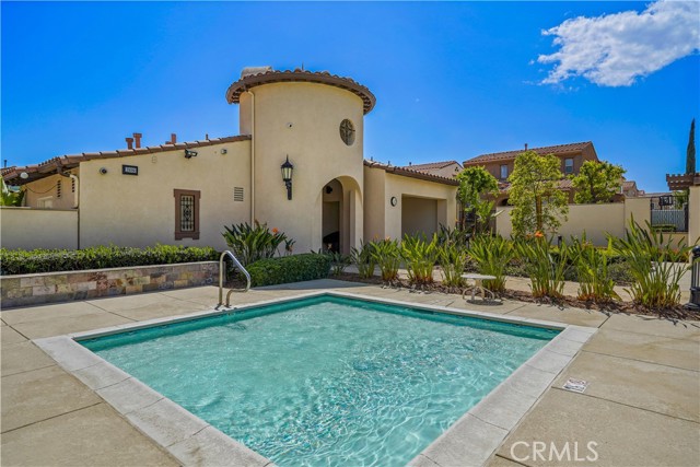 20337 Livorno Way, Porter Ranch CA: https://media.crmls.org/medias/d3d87664-6b90-455b-b13c-578610b5d1a5.jpg
