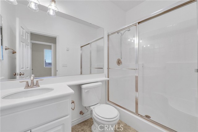 Detail Gallery Image 5 of 39 For 9058 Chimney Rock Ave, Hesperia,  CA 92344 - 4 Beds | 3/1 Baths