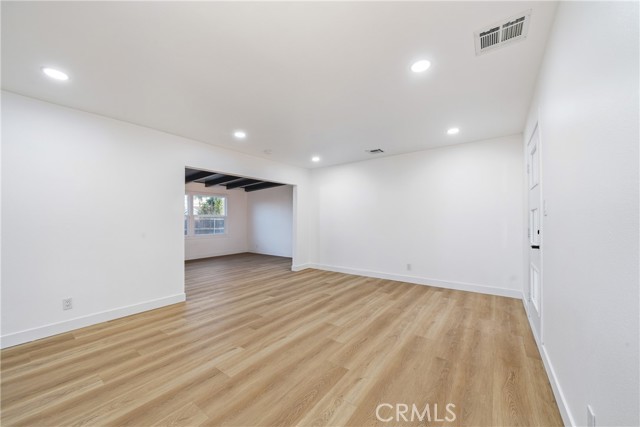 Detail Gallery Image 5 of 26 For 12629 Thomas, Chino,  CA 91710 - 5 Beds | 2 Baths