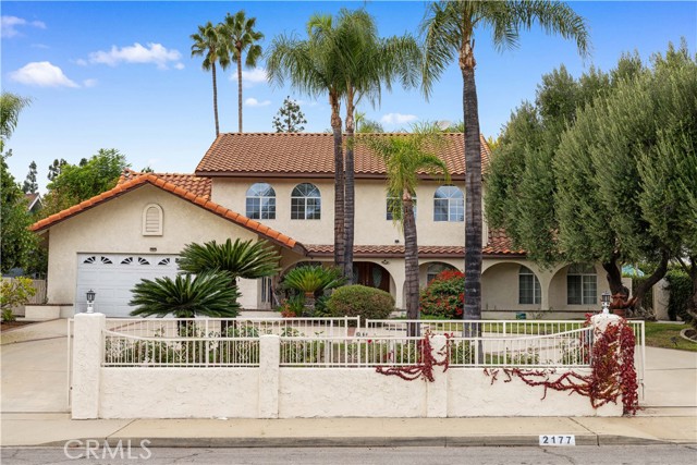 Detail Gallery Image 2 of 50 For 2177 W Silver Tree Rd, Claremont,  CA 91711 - 5 Beds | 5 Baths