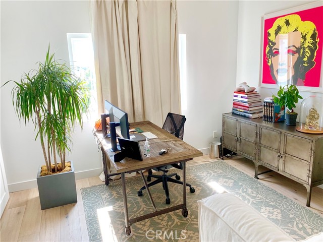 Detail Gallery Image 15 of 41 For 323 N Jackson St #308,  Glendale,  CA 91206 - 2 Beds | 2 Baths