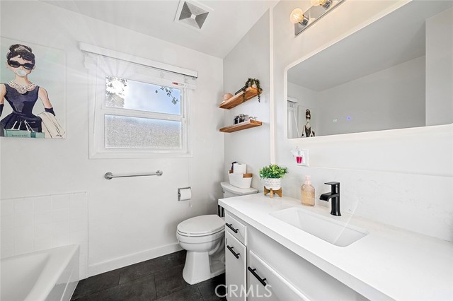 Detail Gallery Image 22 of 56 For 726 E Sierra Madre Ave, Glendora,  CA 91741 - 5 Beds | 2/1 Baths