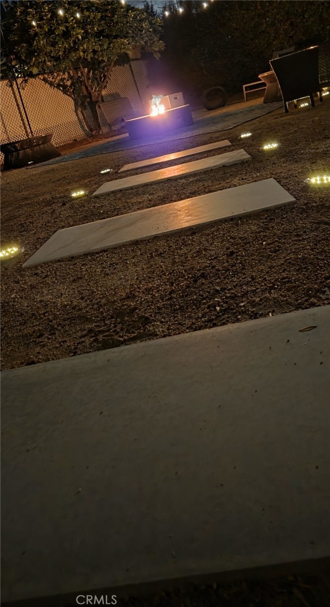 https://media.crmls.org/medias/d3dcd6ce-afa3-481a-9c0a-d57573d11123.jpg?preset=X-Large