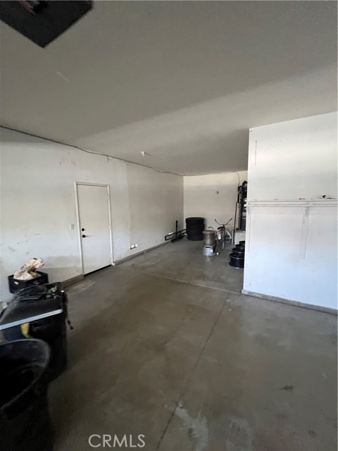 6686 Sand Dunes Street, Eastvale CA: https://media.crmls.org/medias/d3de5c43-b321-4af4-b022-226a7df7641e.jpg
