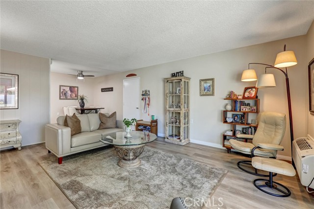 2123 Ronda Granada, Laguna Woods CA: https://media.crmls.org/medias/d3df4b52-a5ad-444b-af60-c40f20a40d71.jpg