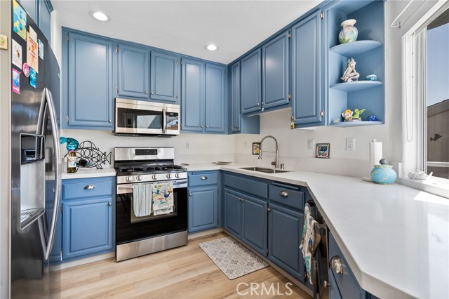 718 W 37th Street, San Pedro CA: https://media.crmls.org/medias/d3df8cc7-dea0-4e50-91c4-a3597ed06531.jpg
