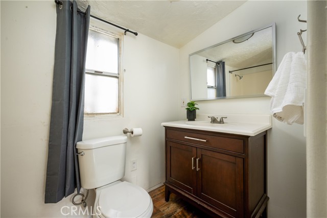 Detail Gallery Image 13 of 18 For 43677 Trail M, Lake Hughes,  CA 93532 - 2 Beds | 1 Baths