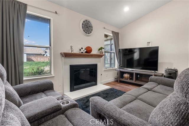 Detail Gallery Image 19 of 48 For 37623 Robin, Palmdale,  CA 93550 - 3 Beds | 2 Baths