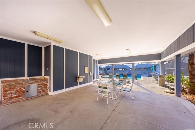 Detail Gallery Image 11 of 12 For 18550 Hatteras St #91,  Tarzana,  CA 91356 - 2 Beds | 2/1 Baths