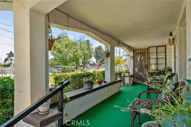 Detail Gallery Image 4 of 29 For 10032 Magnolia St, Bloomington,  CA 92316 - 3 Beds | 1 Baths