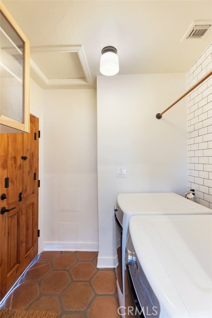 Detail Gallery Image 22 of 43 For 312 W Lutge Ave, Burbank,  CA 91506 - 3 Beds | 2 Baths