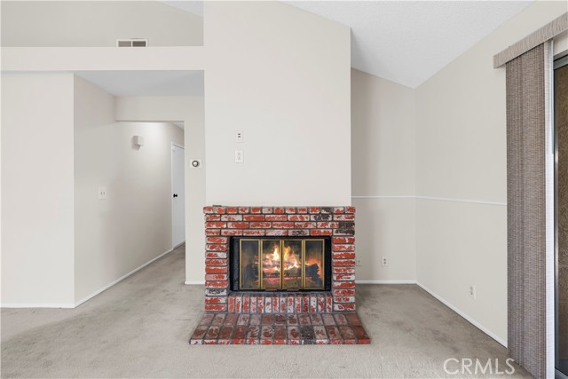 Detail Gallery Image 9 of 30 For 5286 Sunburst Dr, Palmdale,  CA 93552 - 3 Beds | 2 Baths