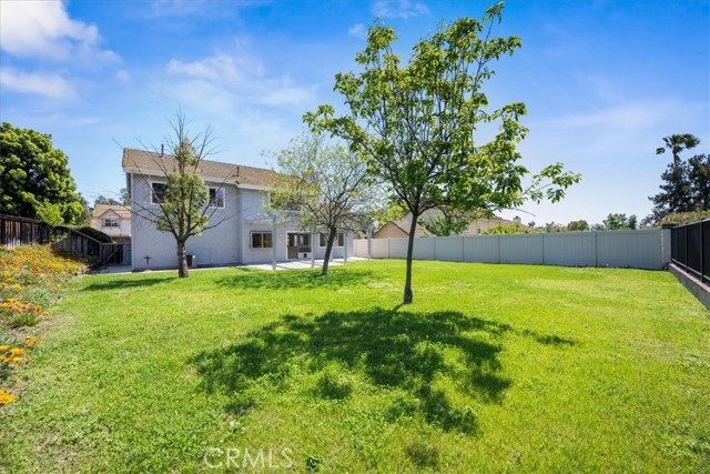 41880 Humber Dr., Temecula CA: https://media.crmls.org/medias/d3e358f5-ae5a-4834-83db-462d5fbb7d6e.jpg
