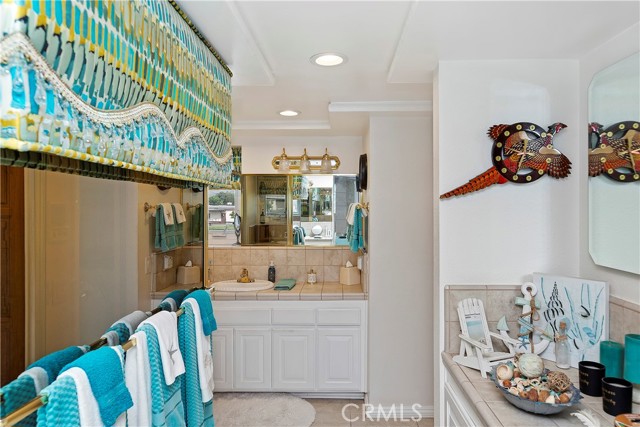 Detail Gallery Image 47 of 53 For 3694 Parkside, San Bernardino,  CA 92404 - 3 Beds | 3/1 Baths