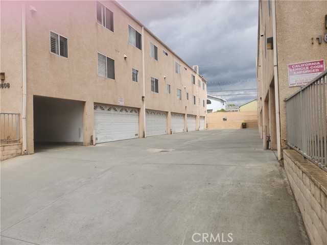Detail Gallery Image 27 of 29 For 11608 Valley View Ave #6,  Whittier,  CA 90604 - 4 Beds | 2 Baths