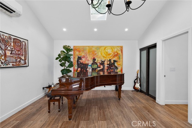 Detail Gallery Image 68 of 75 For 5526 Fulton, Sherman Oaks,  CA 91401 - 3 Beds | 3 Baths