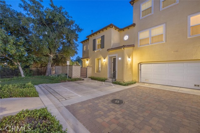 27012 Fairway Lane, Valencia CA: https://media.crmls.org/medias/d3e5778d-392a-4352-82fd-0db6b5dd4148.jpg