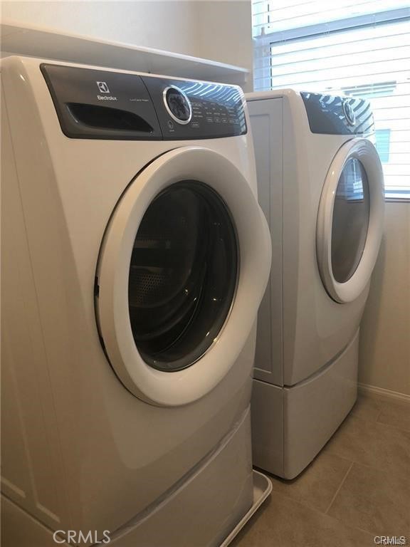 422 W Route 66, Glendora CA: https://media.crmls.org/medias/d3e5a512-0b84-4428-9d27-7ab3e8c078c3.jpg