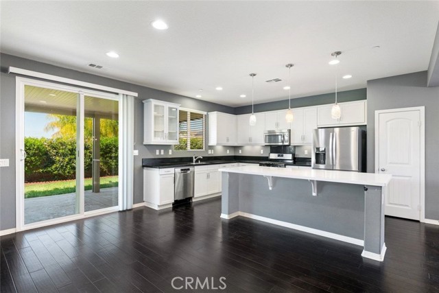 Detail Gallery Image 4 of 21 For 34699 Silky Dogwood, Winchester,  CA 92596 - 3 Beds | 2 Baths