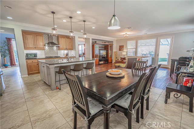 Detail Gallery Image 16 of 65 For 17023 Strawberry Pine Ct, Canyon Country,  CA 91387 - 4 Beds | 4 Baths