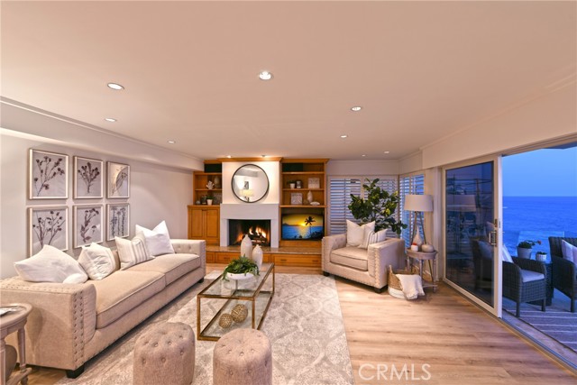 D3e955d5 C09b 4733 Afaa B8e695c6f313