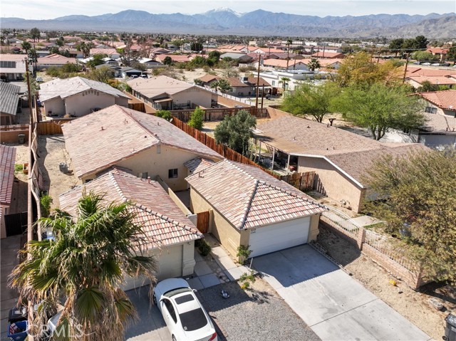 13725 Nahum Drive, Desert Hot Springs CA: https://media.crmls.org/medias/d3e9d215-0e76-4a3e-ae86-780efd7c3c08.jpg