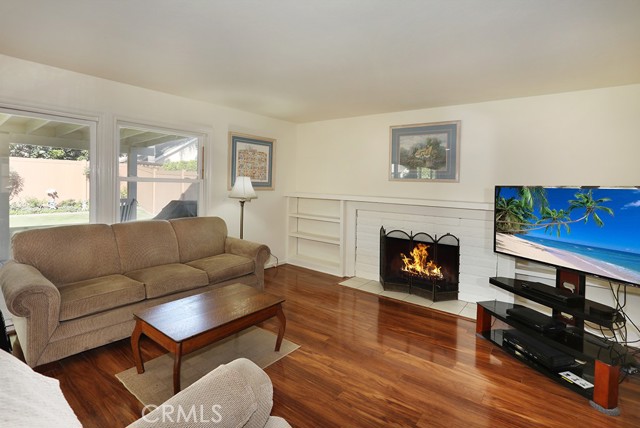 Detail Gallery Image 10 of 59 For 14781 Bridgeport, Tustin,  CA 92780 - 3 Beds | 2/1 Baths