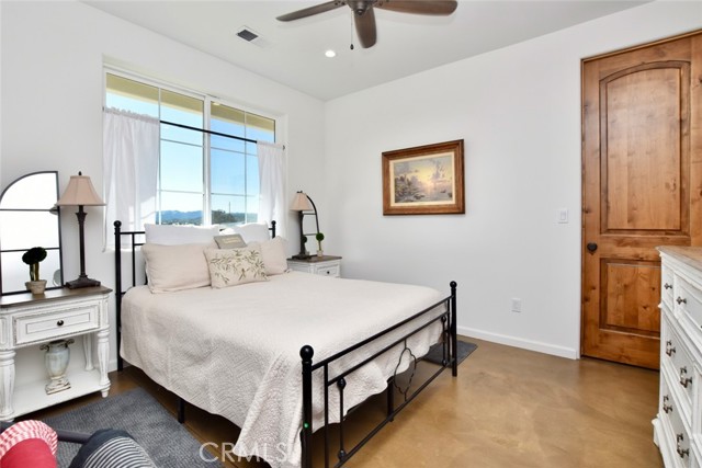 50645 Lockwood Road, Lockwood CA: https://media.crmls.org/medias/d3ea7951-000b-4446-a2ba-16e2e3883ee3.jpg