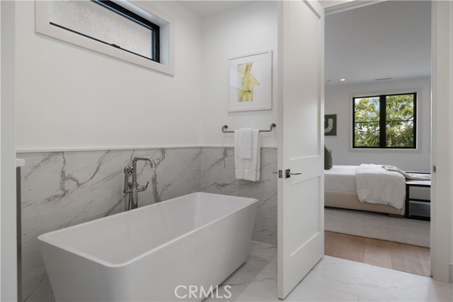 1212 Magnolia Avenue, Manhattan Beach, California 90266, 5 Bedrooms Bedrooms, 0 ,5 BathroomsBathrooms,Residential,For Sale,Magnolia,0,SB26127683
