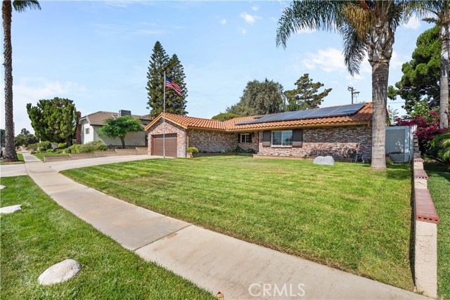 19692 Rowan Avenue, Rialto CA: https://media.crmls.org/medias/d3ebab6e-c2a1-44df-b4d3-b61e66f34aa2.jpg