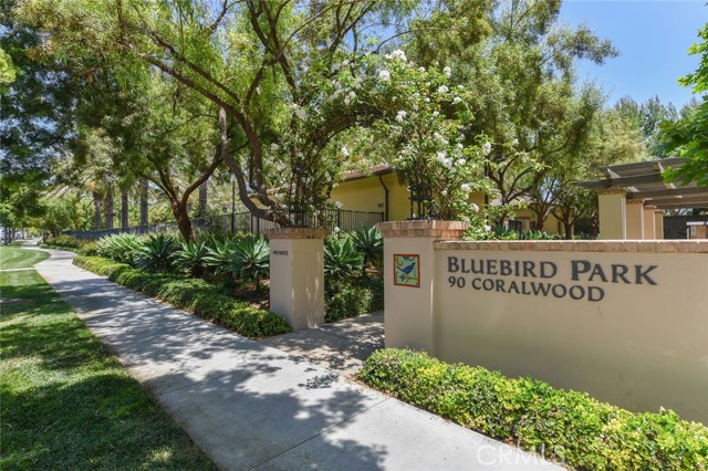 27 Maycrest, Irvine CA: https://media.crmls.org/medias/d3eceb38-d198-49e8-923e-880dbba256ad.jpg