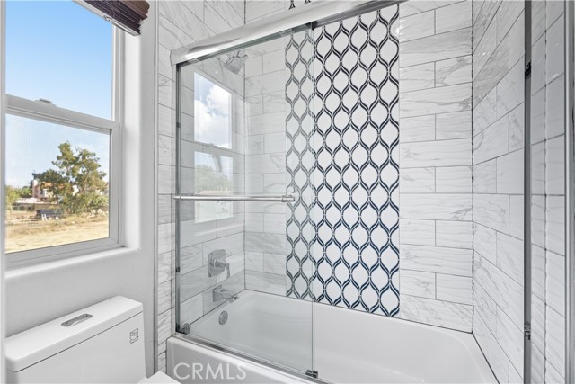 Detail Gallery Image 27 of 34 For 1450 W 11th St, Pomona,  CA 91766 - 4 Beds | 2/1 Baths
