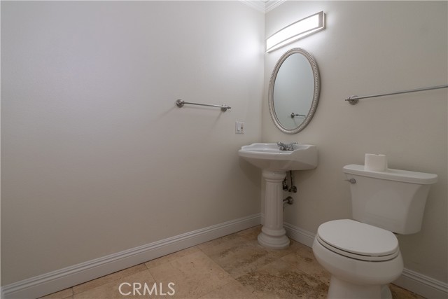 Detail Gallery Image 25 of 37 For 490 S Old Ranch Rd, Anaheim Hills,  CA 92808 - 5 Beds | 3 Baths