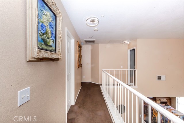 Detail Gallery Image 14 of 27 For 14998 Mustang Ln, Fontana,  CA 92336 - 3 Beds | 2/1 Baths