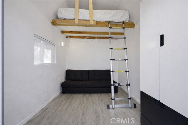 Detail Gallery Image 14 of 21 For 23777 Mulholland Hwy #203,  Calabasas,  CA 91302 - 3 Beds | 2 Baths