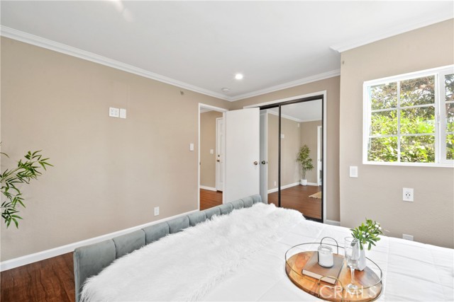 13439 Roselle Avenue, Hawthorne CA: https://media.crmls.org/medias/d3ee5428-511c-4f17-accf-5502a2a4611f.jpg