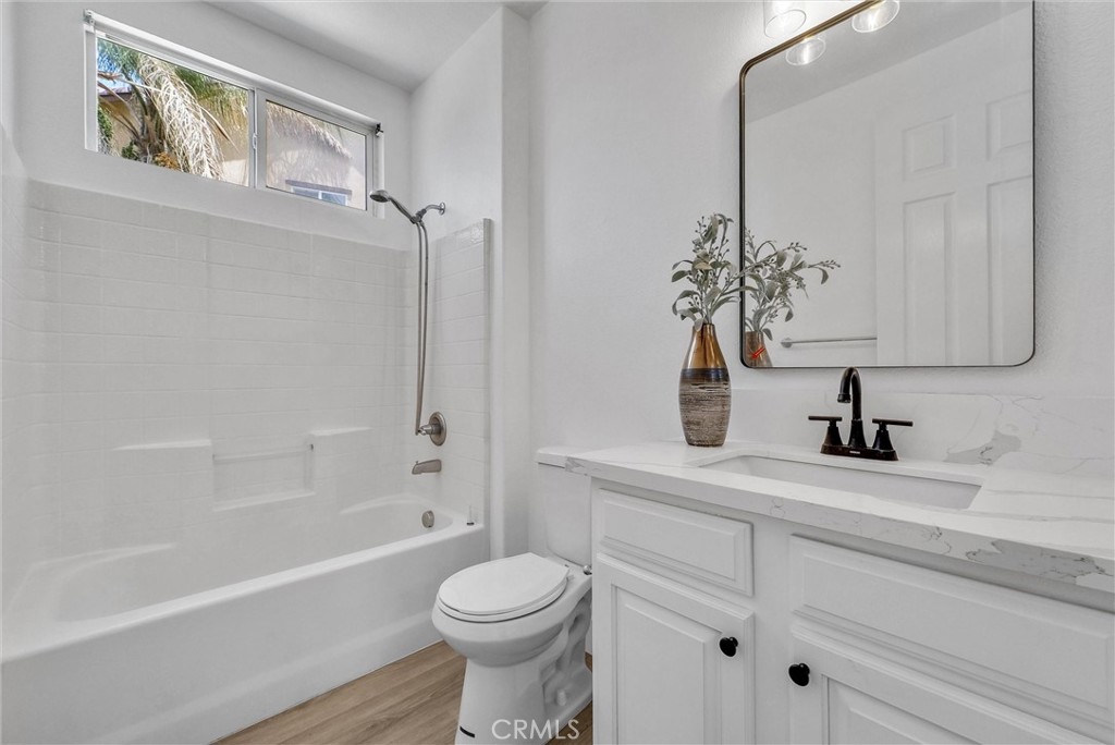 MLS #OC25151205 img 17