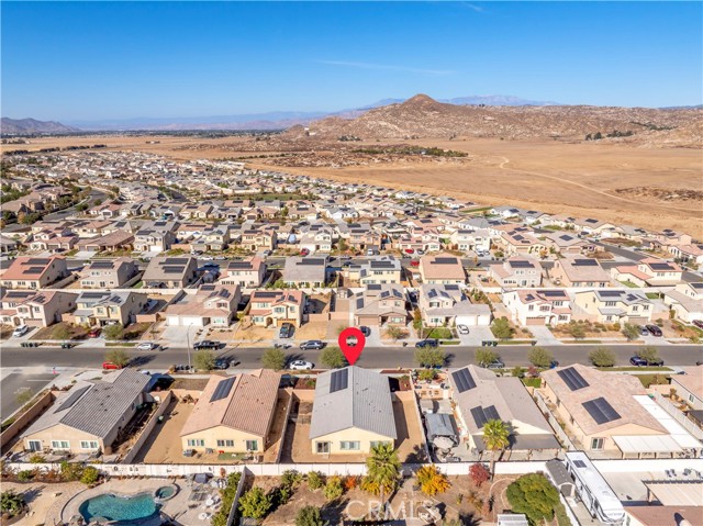 Detail Gallery Image 32 of 37 For 561 Montage St, Hemet,  CA 92543 - 4 Beds | 3 Baths